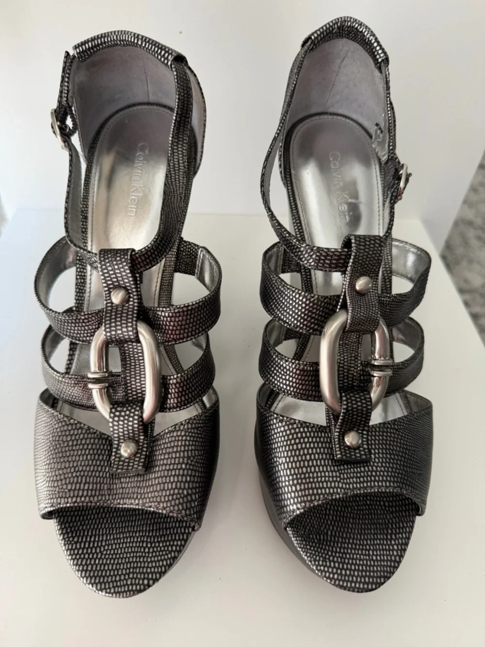 CALVIN KLEIN Wedges Black/Silver Lizard Print | Women’s Size 8
